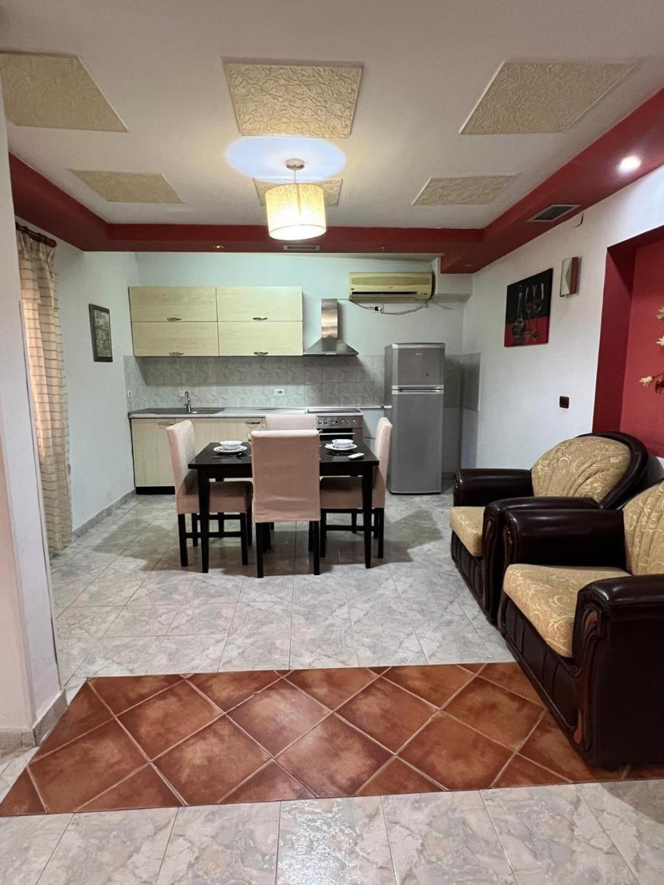Ajla S Apartamens *
